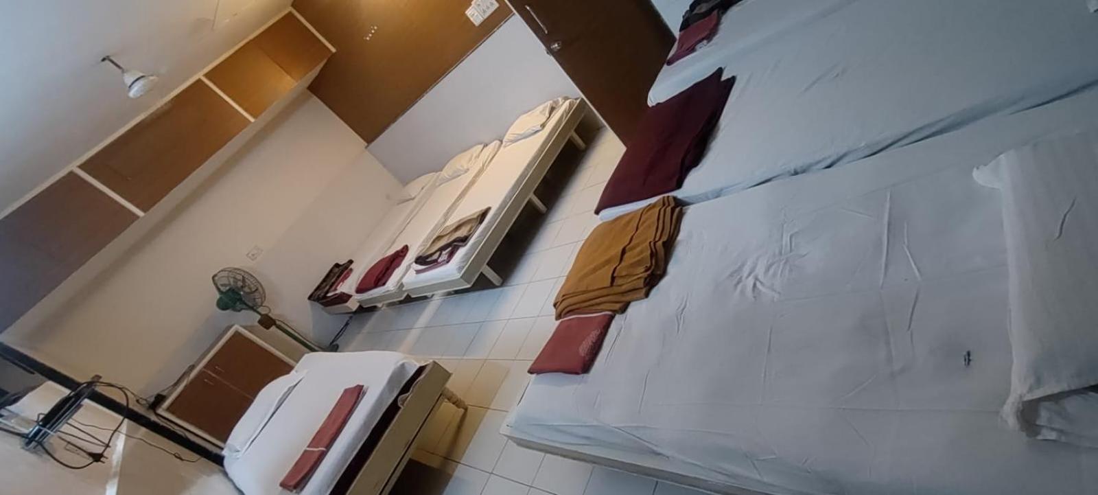 Hotel Tulsi Vadodara Eksteriør billede